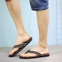 Sandales pour hommes Flip-Flop Slipper Chaussures Anti-Slip EVA Flip Flops Chaussures plates avec semelle confortable pour la maison intérieure extérieure Plage Mer