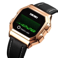SKMEI hommes montre tactile numérique affichage de l