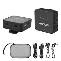 Système de microphone sans fil Andoer One-Trigger-One 2.4G (1 émetteur + 1 récepteur) Clip sur microphone Max.30M Portée effective avec câble audio TRS et TRRS 3, 5 mm pour Smartphone Caméra Caméscope Vlog Live Streaming Interview