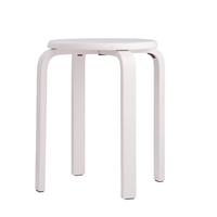 Tabourets en bois en caoutchouc modernes tabourets empilables ronds pratiques pour la maison / restaurants / hôtel