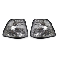 Une paire de clignotants avec remplacement de lentille blanche pour BMW E36 318i 328i M3