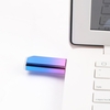 USB3.0 Disque Flash USB Coquille en métal Lumière respirante Compatibilité de haute qualité Résistance à l