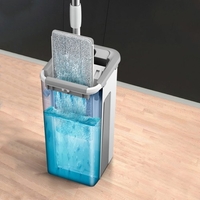 Vadrouille en microfibre avec seau Nettoyage de plancher Squeeze Vadrouille à main libre Tampons lavables Vadrouilles à poussière réutilisables avec tampons de recharge souples Nettoyant pour planchers de bois franc Vadrouille sèche et humide