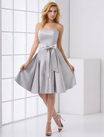 Argent de demoiselle d’honneur robe grise Satin robe de Cocktail courte avec Bow Sash