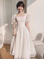 Avec robe de cocktail magnifique robe de soirée en dentelle longueur thé A-ligne à encolure carrée
