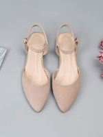 Ballerines à bout pointu en éponge noire avec bride à la cheville Ballerines
