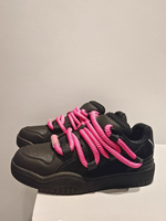 Baskets de skate noires à lacets et bout rond pour femmes