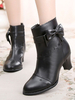 Bottes lolita classiques Chaussures lolita à talons épais et découpes Déguisements Halloween