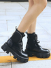 Bottines femme hiver noir à laçage en PU