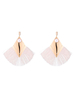 Boucles doreilles à franges en métal avec perle festonnée