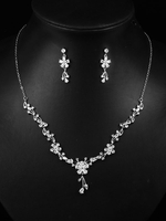 Boucles doreilles de mariage Collier Ensemble de bijoux en argent Fleurs Accessoires de mariée