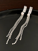 Boucles doreilles de mariage en métal et diamant Bijoux de mariage percés