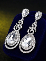Boucles doreilles en argent strass Boucles doreilles en strass Boucles doreilles formelles