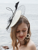 Chapeau de plumes pour femmes en chapeau de tulle blanc; accessoires de cheveux vintage Déguisements Halloween