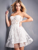 Charmante avec une robe de soirée blanche Robe de soirée courte en dentelle sans bretelles A-Line