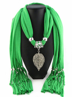 Écharpe oblongue Feuille Pendentif Écharpes Gland Perlé