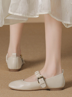 Chaussures de mariage Chaussures de demoiselle dhonneur en cuir PU Bout carré Détails en métal