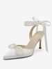 Chaussures de mariage en satin avec perles et nœuds escarpins de mariée à bride arrière