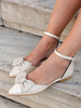 Chaussures de mariage plates escarpins à bout pointu avec nœuds en strass et bride à la cheville