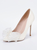 Chaussures de mariage pour femmes Bows Satin Bout pointu Talon aiguille Chaussures de mariée