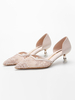 Chaussures de mariage pour femmes brodées en dentelle à bout pointu; chaussures de mariée à talon gobelet