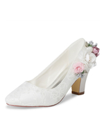 Chaussures de mariage pour femmes Cuir Synthétique Ivoire Bout fermé Fleurs Talon bottier