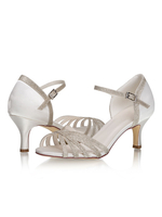 Chaussures de mariage sandales à lanières piquées chaton talon 2.6 "chaussures de mariée