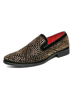 Chaussures mocassins pour hommes à enfiler avec détails en métal; bout pointu; chaussures noires en cuir PU