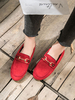 Chaussures plates pour femmes avec détails en métal; bout rond; éponge; sans lacets; ballerines rouges