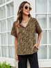 Chemise pour femme kaki Polyester col rabattu surdimensionné décontracté imprimé animal boutons poches manches courtes hauts