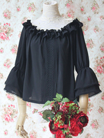 Chemisier lolita classique en chiffon unicolore avec dentelle encolure dégagée Déguisements Halloween