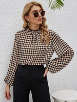 Chemisier pour femmes motif à carreaux abricot profond surdimensionné plissé col haut décontracté manches longues hauts en polyester