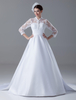 Chic robe mariage boule blanche col roulé en satin avec dentelle traîne courte