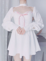 Classique Lolita OP Robe bowknot Cut Out manches longues Lolita Une Robes Piece Déguisements Halloween
