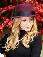 coffure/chapeau rétro de cosplay bordeaux chapeau pour adultes en laine en laine de fête de fêtes Accessoire Déguisements Halloween