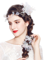 Coiffes de mariage Fleurs blanches Perles Pinces à cheveux et peigne Accessoires de cheveux de mariée