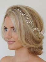 Coiffure de mariage Accessoire blanc Coiffure de mariage