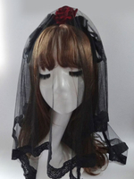 coiffure lolita style gothique bicolore Tea party avec dentelle et fleur noire Coiffure et Voile Déguisements Halloween