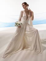 Combinaison de mariée en tissu satiné avec ceinture longueur au sol ligne a col en V manches longues ivoire