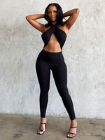 Combinaison noire dos nu sans manches plissée épaule ouverte sans bretelles polyester coupe fuselée été tenue une pièce