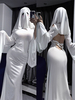 Costumes de fantômes Robe à capuche blanche pour femmes Costumes de vacances bicolores en mousseline de soie