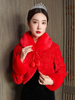 Couverture de mariage rouge manches longues col rabattu fausse fourrure Pom Poms Cover Up