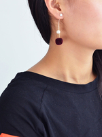 Dangle boucles d’oreilles perle Pom Poms Decor alliage femmes boucles d’oreilles