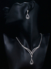 Ensemble de bijoux de mariage en argent Boucles doreilles pendantes Collier Accessoires de mariée