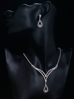 Ensemble de bijoux de mariage en argent Boucles doreilles pendantes Collier Accessoires de mariée