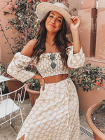 Ensembles Femmes Top et Jupes Imprimés les Fleurs Top avec Manches Longues Amples avec Epaules Nues Décors avec Volants Jupes Mi-longues Bas Evasée Bicolores
