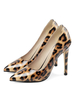 Escarpins à talons aiguilles et talons aiguilles vernis