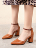 Escarpins à Talons Mi-Hautes Femmes avec Bout Pointu Décors avec Boucles à Cuir Synthétique Unicolore