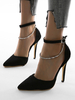 Escarpins noir à bout pointu à bretelle décoré de métal chaussures femme