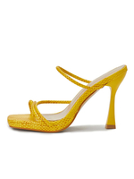 Femmes Heeled Mules Stiletto Heel Slip sur des mules jaunes en cuir PU